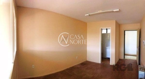 Sala Comercial à venda com 1 quarto, 34m², Avenida Bento Gonçalves no bairro Partenon em Porto Alegre