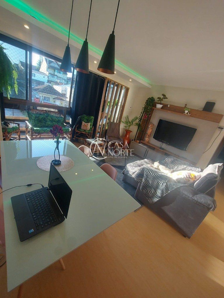 Apartamento à venda com 2 quartos, 81m², 1 suíte, 1 vaga, Rua Arnaldo Ballve no bairro Jardim Itu em Porto Alegre