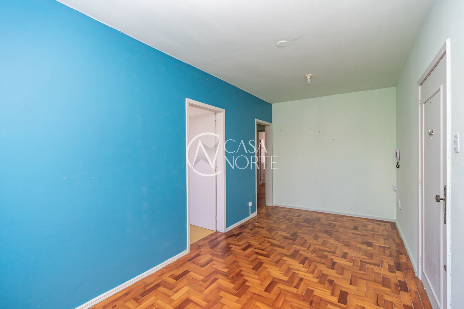 Apartamento à venda com 2 quartos, 58m², Avenida da Azenha no bairro Azenha em Porto Alegre