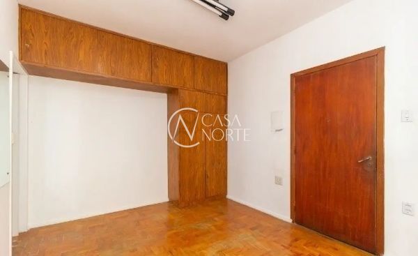 Apartamento à venda com 1 quarto, 24m², Rua Barão do Gravataí no bairro Menino Deus em Porto Alegre
