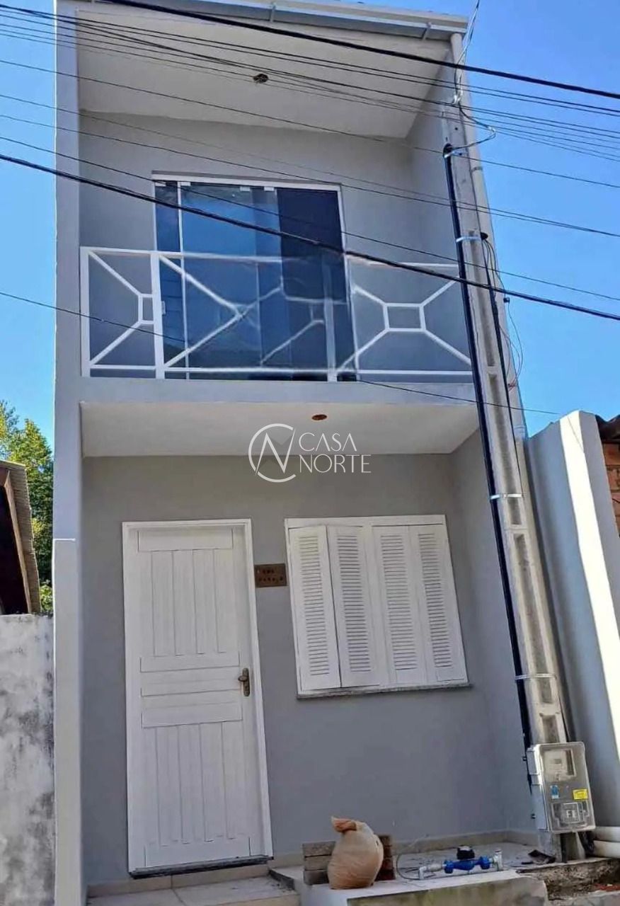 Sobrado à venda com 2 quartos, 47m², Avenida Juca Batista no bairro Hípica em Porto Alegre