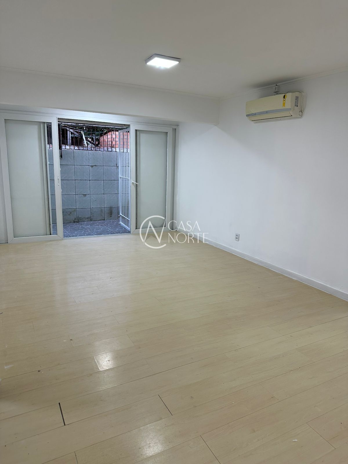 Apartamento à venda com 3 quartos, 88m², 1 vaga, Avaré no bairro Jardim Floresta em Porto Alegre