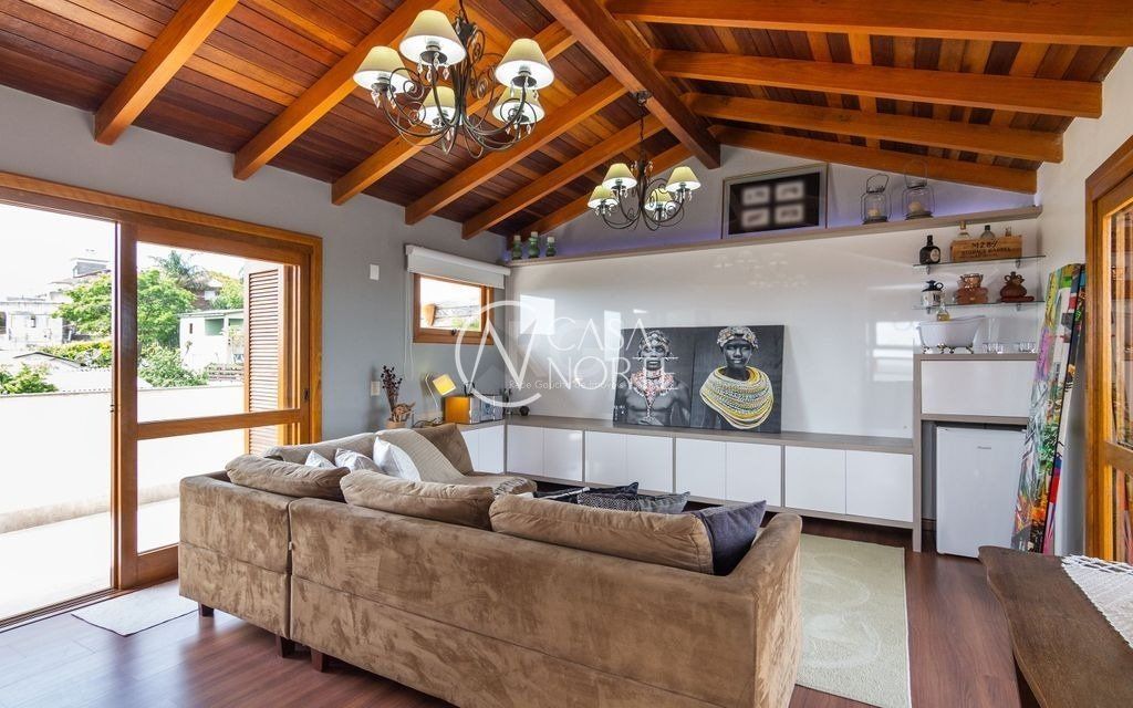 Casa de Condomínio à venda com 3 quartos, 181m², 1 suíte, 3 vagas, Rua Alcebíades Antônio dos Santos no bairro Nonoai em Porto Alegre