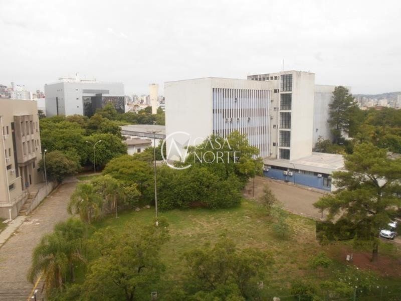 Apartamento à venda com 3 quartos, 107m², 1 suíte, Rua Ramiro Barcelos no bairro Rio Branco em Porto Alegre