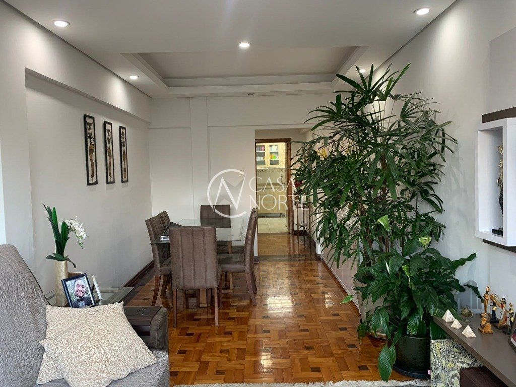 Apartamento à venda com 3 quartos, 107m², 2 suítes, 1 vaga, Rua Faria Santos no bairro Petrópolis em Porto Alegre