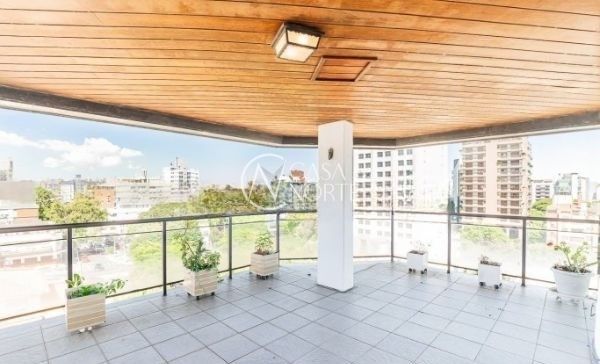 Cobertura à venda com 4 quartos, 426m², 1 suíte, 4 vagas, Rua Carlos Von Koseritz no bairro Higienópolis em Porto Alegre