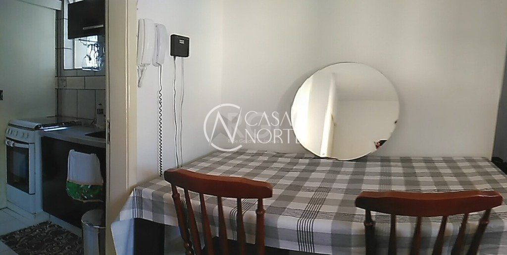 Apartamento à venda com 2 quartos, 60m², Rua Engenheiro Fernando Mendes Ribeiro no bairro Santo Antônio em Porto Alegre