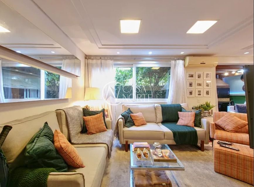 Casa de Condomínio à venda com 4 quartos, 185m², 1 suíte, 4 vagas, Avenida Engenheiro Ludolfo Boehl no bairro Teresópolis em Porto Alegre