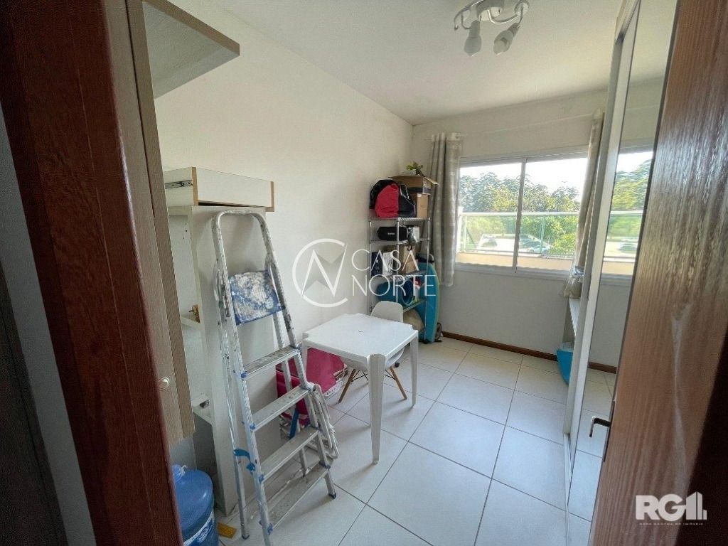 Duplex à venda com 3 quartos, 144m², 1 suíte, 2 vagas, Rua Luiz Fontoura Júnior no bairro Jardim Itu em Porto Alegre