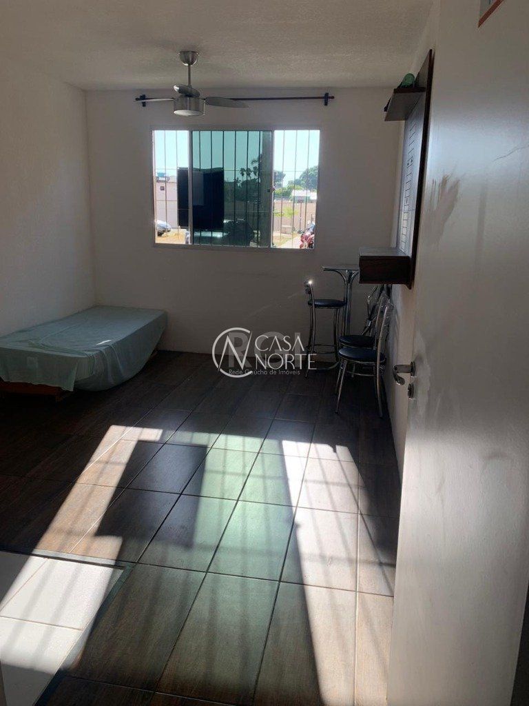 Apartamento à venda com 1 quarto, 41m², 1 vaga, Rua dos Maias no bairro Rubem Berta em Porto Alegre