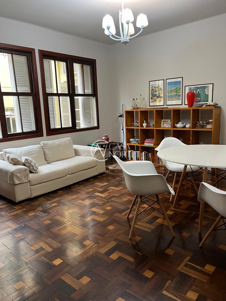 Apartamento à venda com 3 quartos, 124m², 1 suíte, Rua Santos Neto no bairro Petrópolis em Porto Alegre