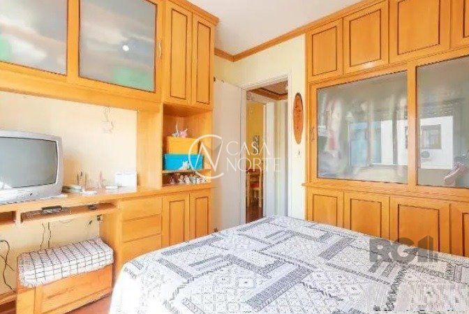 Apartamento à venda com 1 quarto, 42m², 1 vaga, Rua Felipe de Oliveira no bairro Petrópolis em Porto Alegre