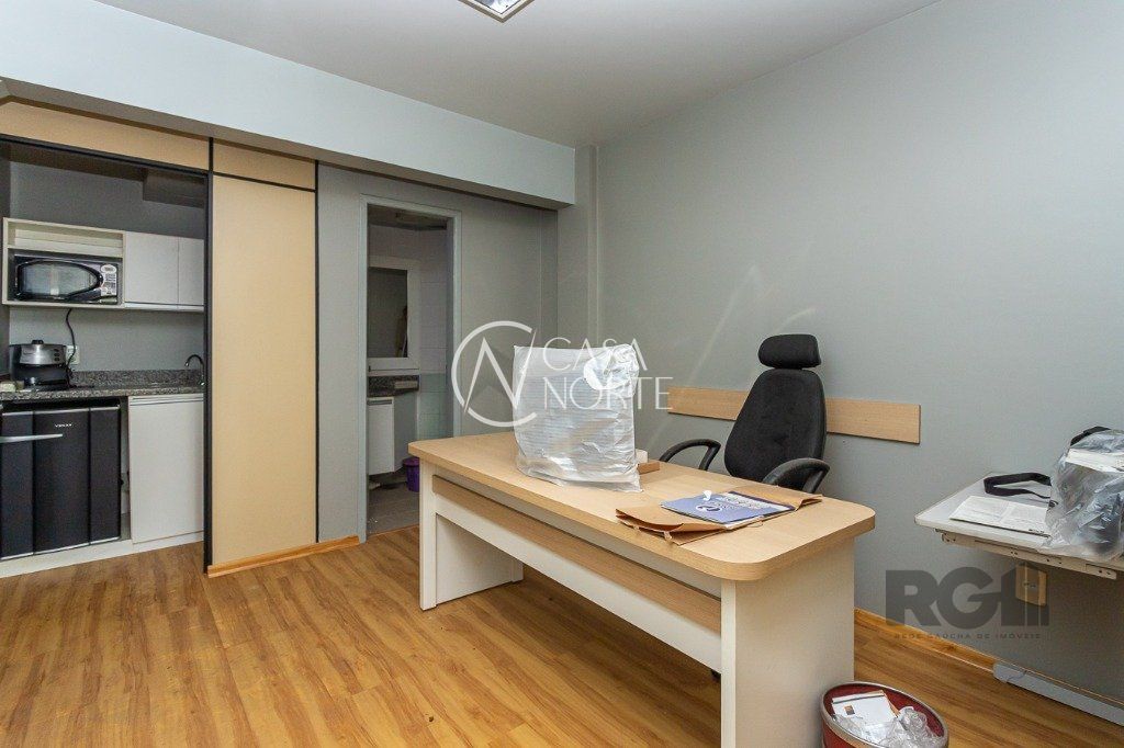 Sala Comercial à venda com 1 quarto, 48m², Avenida Ipiranga no bairro Praia de Belas em Porto Alegre