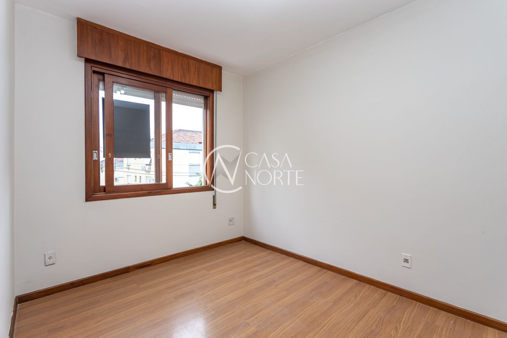 Apartamento à venda com 2 quartos, 68m², 1 vaga, Rua Doutor Dário de Bittencourt no bairro Vila Ipiranga em Porto Alegre