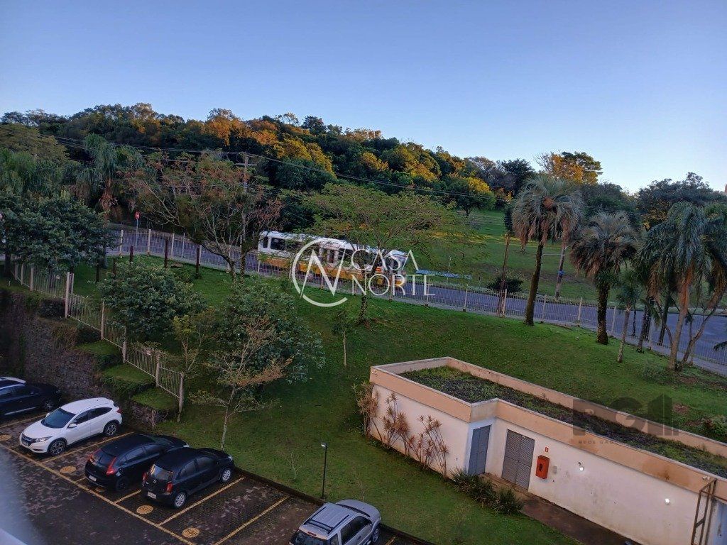 Apartamento à venda com 3 quartos, 70m², 1 suíte, 1 vaga, Rua Carlos Reverbel no bairro Jardim Carvalho em Porto Alegre