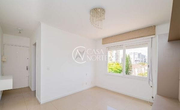 Apartamento à venda com 1 quarto, 41m², 2 vagas, Avenida Grécia no bairro Passo da Areia em Porto Alegre