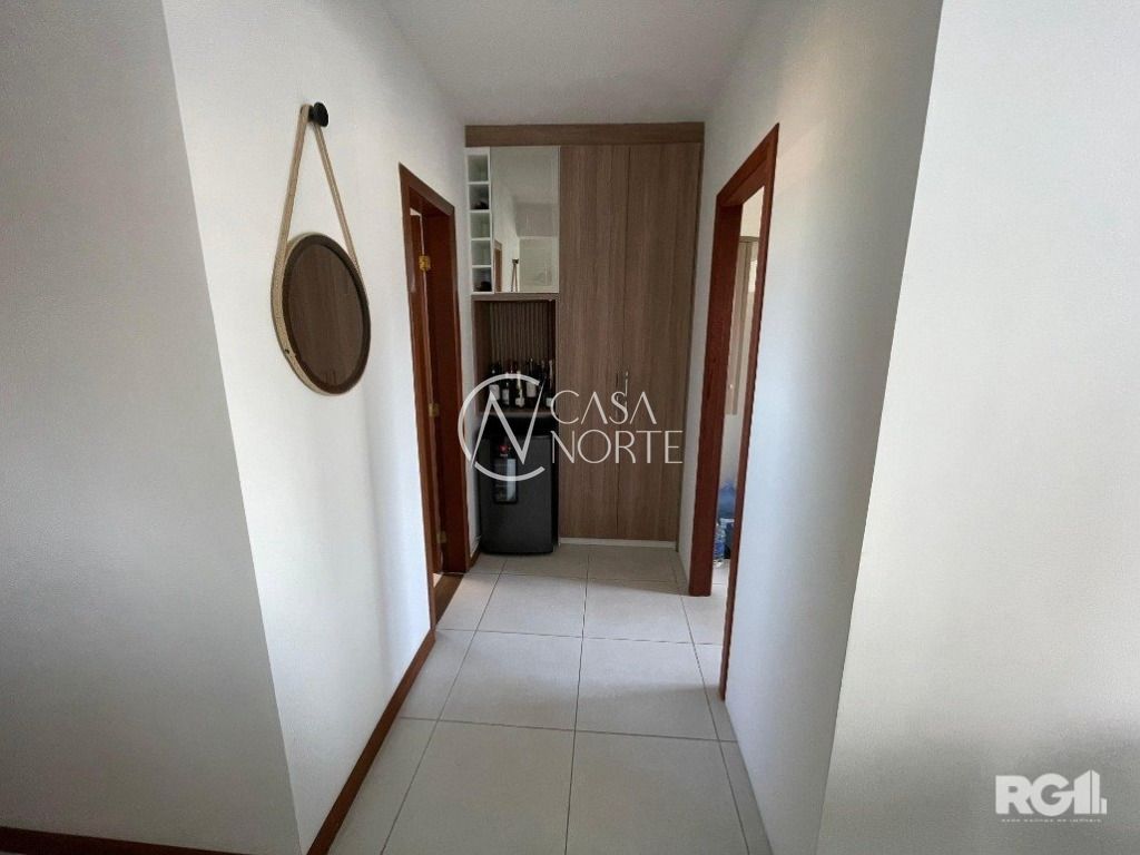 Duplex à venda com 3 quartos, 144m², 1 suíte, 2 vagas, Rua Luiz Fontoura Júnior no bairro Jardim Itu em Porto Alegre