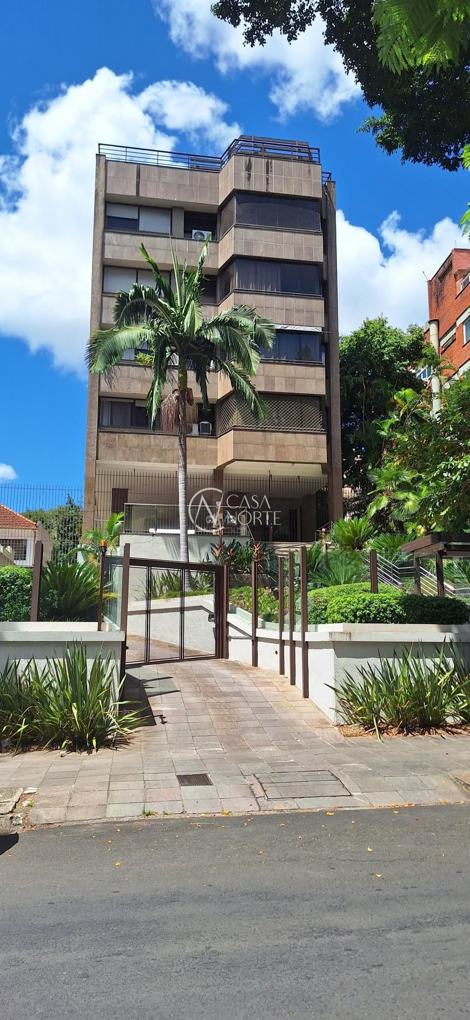 Apartamento à venda com 3 quartos, 211m², 1 suíte, 2 vagas, Rua Coronel Bordini no bairro Auxiliadora em Porto Alegre