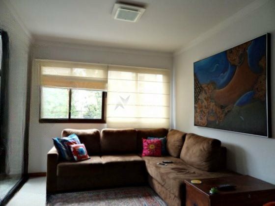 Apartamento à venda com 2 quartos, 92m², 1 suíte, 1 vaga, Rua Guilherme Klippel no bairro Passo da Areia em Porto Alegre