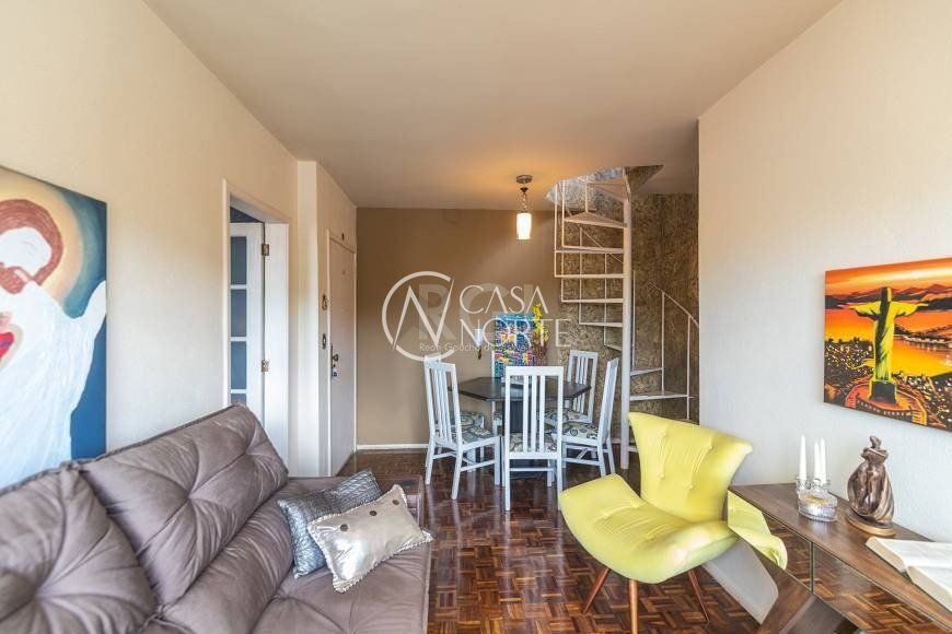 Cobertura à venda com 2 quartos, 114m², 1 vaga, Rua Doutor Campos Velho no bairro Cristal em Porto Alegre