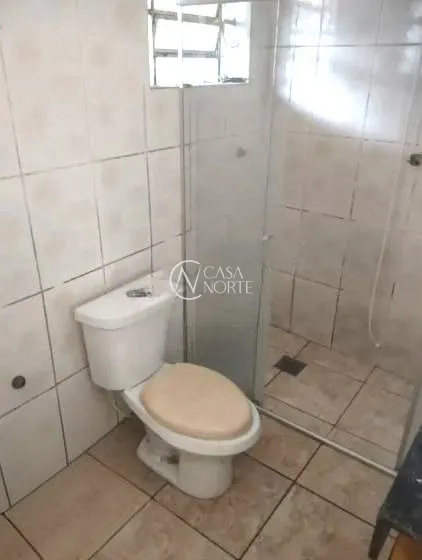 Casa à venda com 2 quartos, 83m², 1 suíte, 3 vagas, Rua Vieira da Silva no bairro Sarandi em Porto Alegre