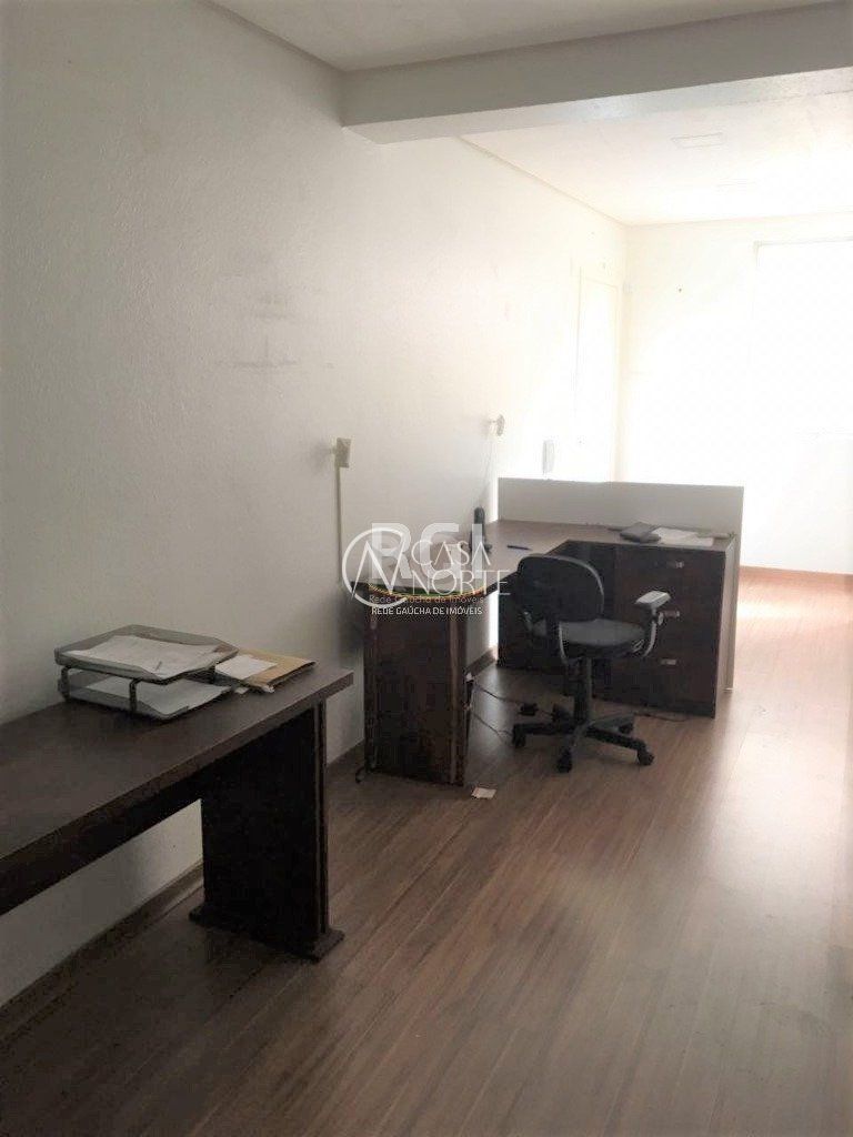 Sala Comercial à venda com 1 quarto, 40m², Rua Santo Antônio no bairro Floresta em Porto Alegre