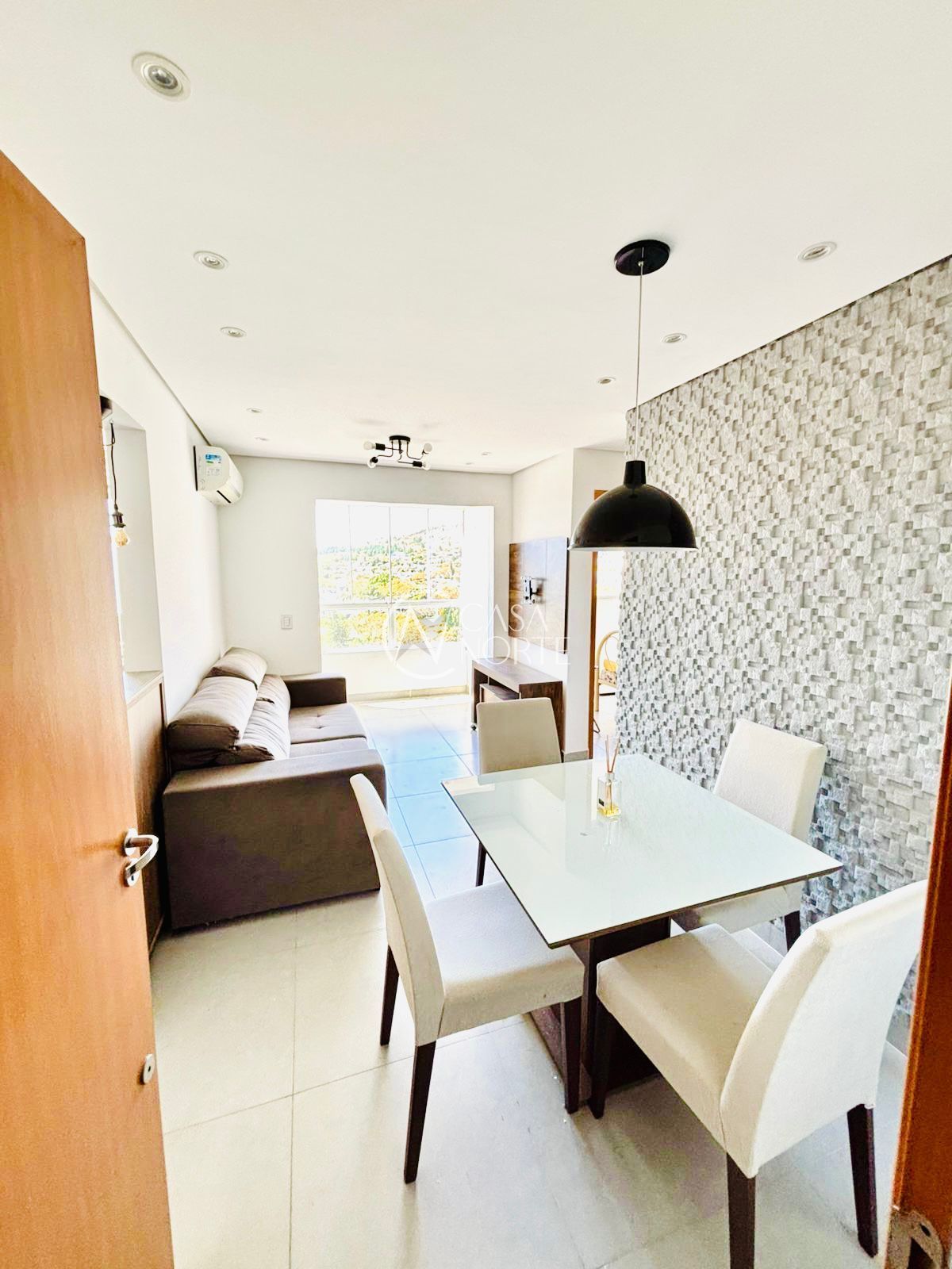 Apartamento à venda com 2 quartos, 52m², 1 vaga, Avenida Protásio Alves no bairro Morro Santana em Porto Alegre