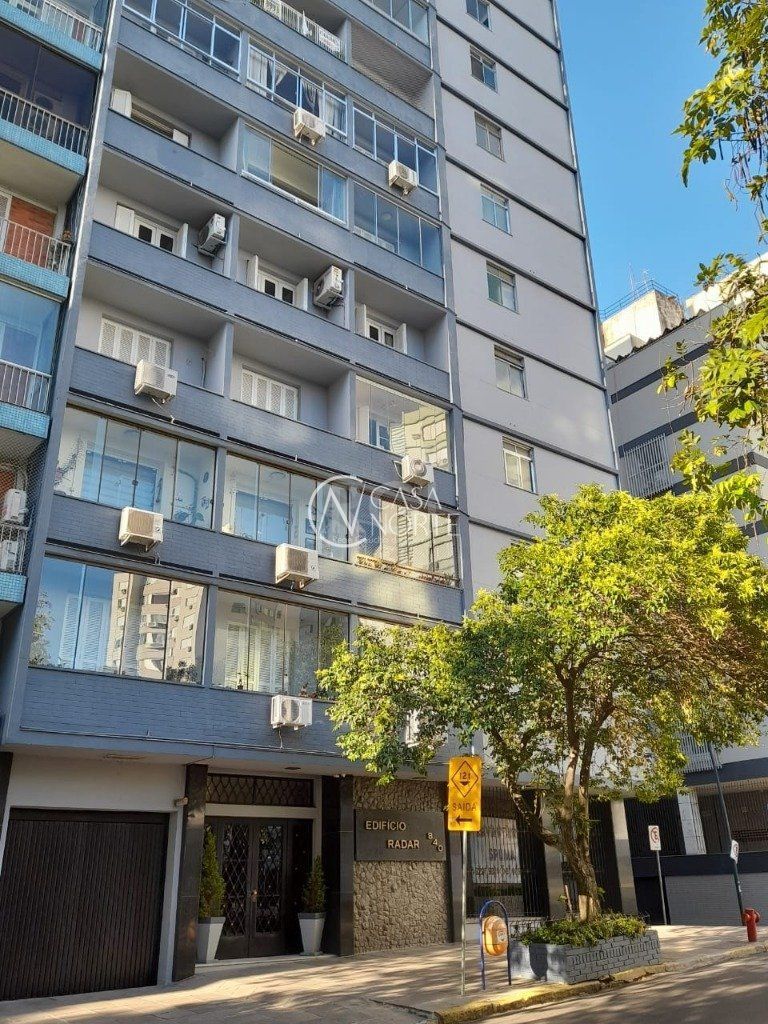 Apartamento à venda com 2 quartos, 58m², Rua Duque de Caxias no bairro Centro Histórico em Porto Alegre