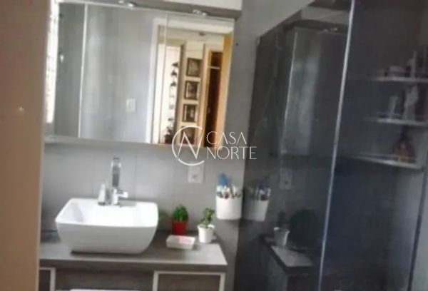 Apartamento à venda com 2 quartos, 64m², Rua Giordano Bruno no bairro Rio Branco em Porto Alegre