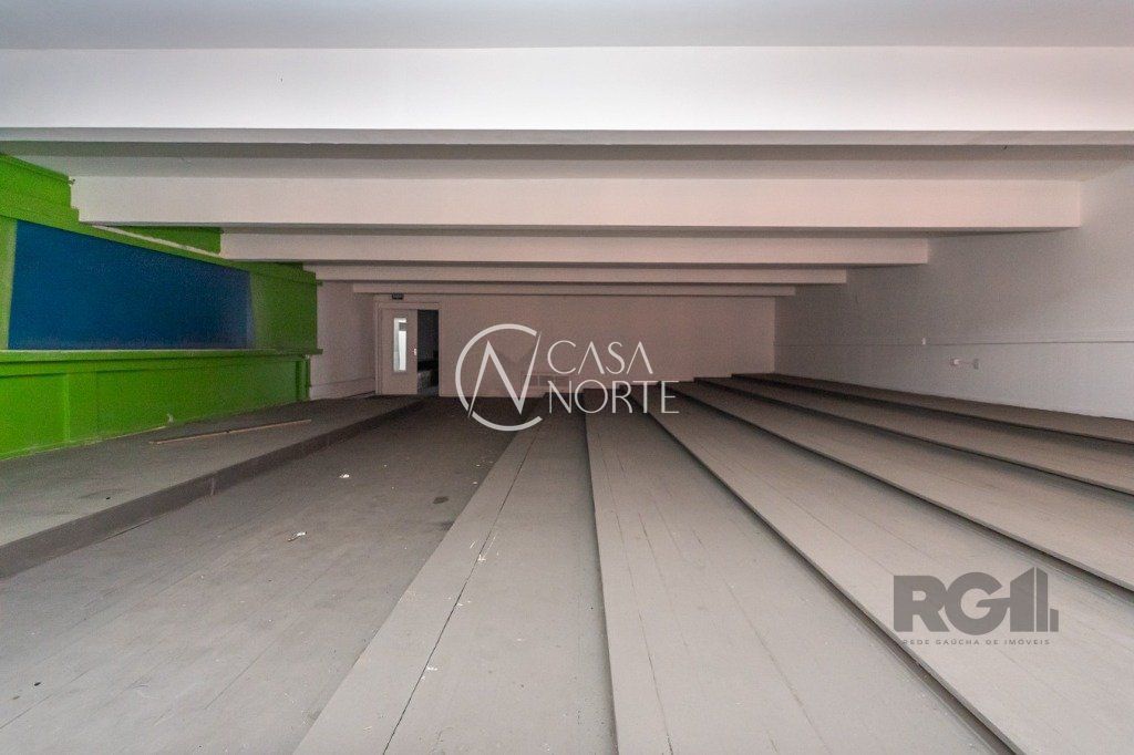 Sala Comercial à venda , 157m², Avenida Senador Salgado Filho no bairro Centro Histórico em Porto Alegre