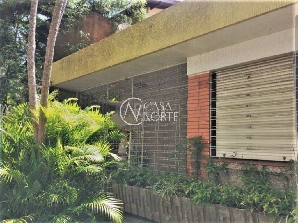 Casa à venda com 3 quartos, 280m², 1 suíte, 4 vagas, Rua Silveiro no bairro Menino Deus em Porto Alegre