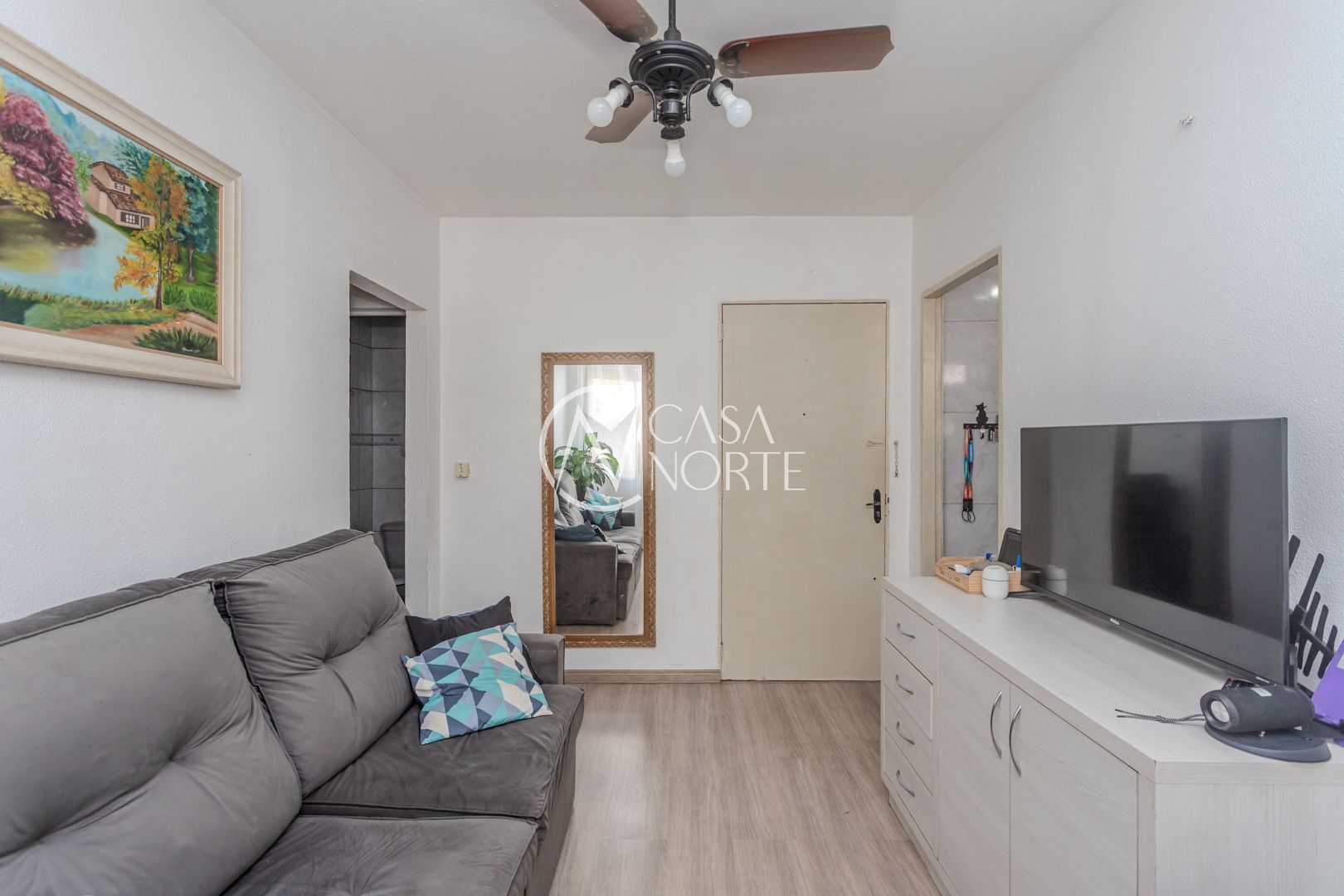 Apartamento à venda com 2 quartos, 46m², 1 vaga, Rua Padre Ângelo Corso no bairro Cavalhada em Porto Alegre