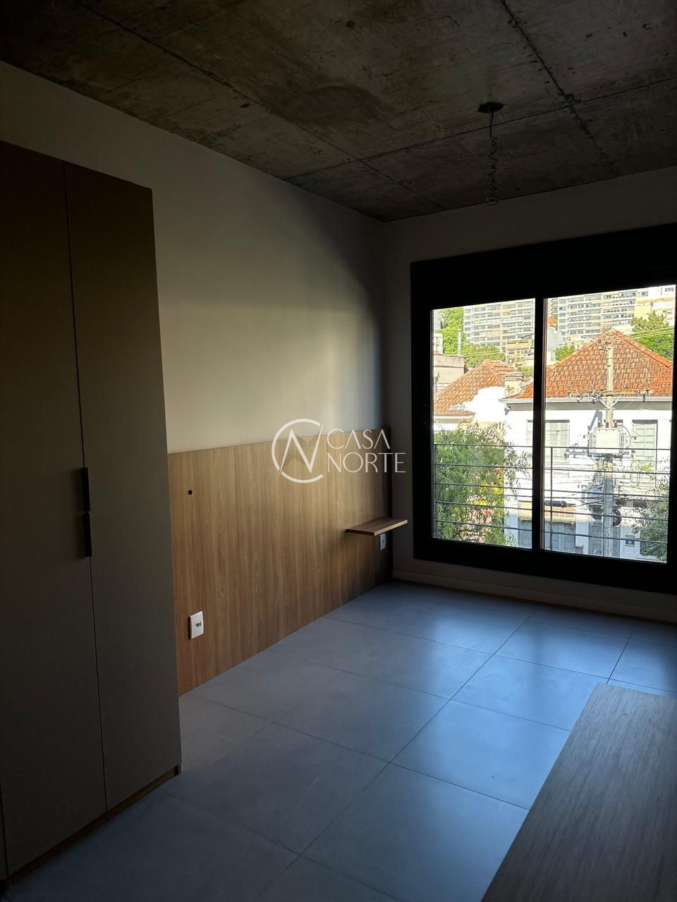 Loft à venda com 1 quarto, 30m², 1 vaga, Rua Miguel Tostes no bairro Rio Branco em Porto Alegre