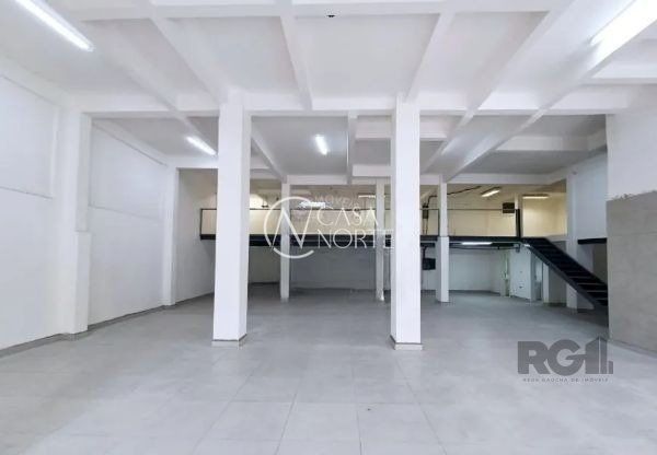 Loja à venda , 530m², Avenida Assis Brasil no bairro Passo da Areia em Porto Alegre