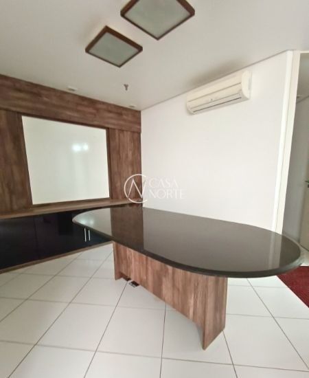 Sala Comercial à venda com 3 quartos, 113m², 2 vagas, Rua Dom Pedro II no bairro Higienópolis em Porto Alegre