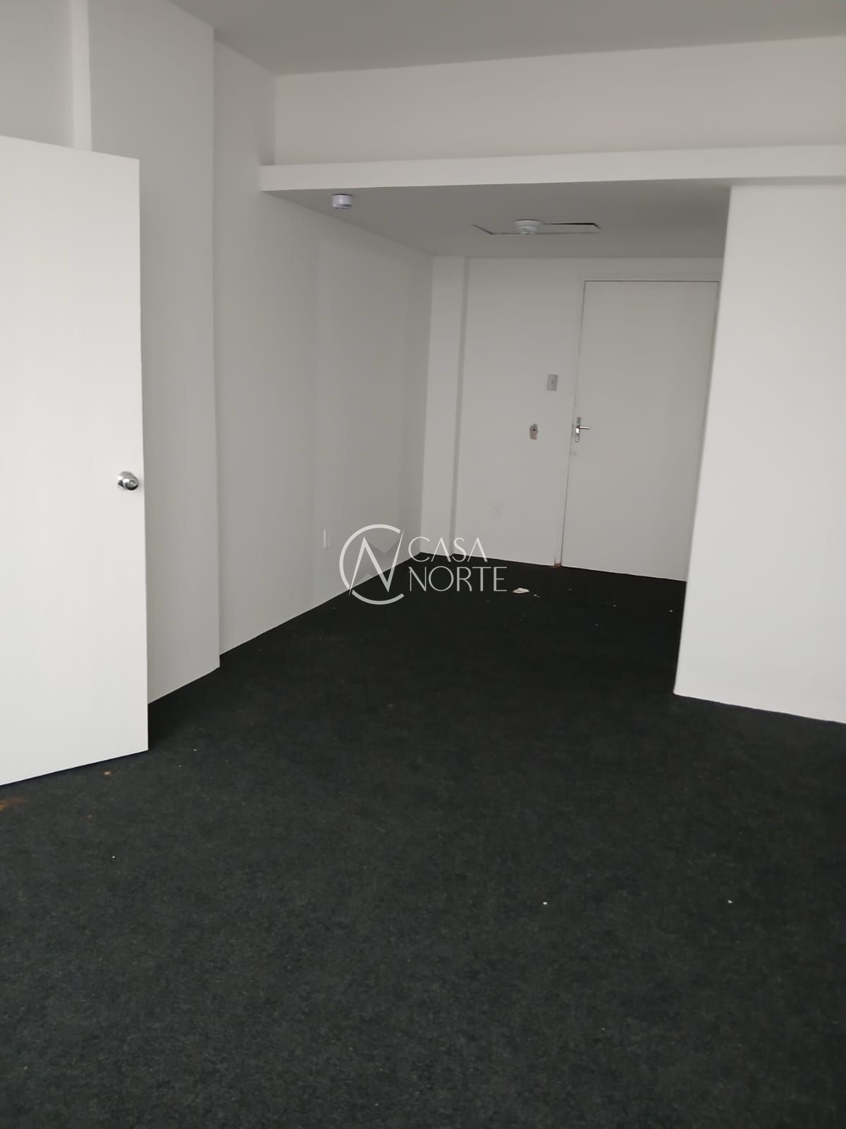 Sala Comercial à venda com 2 quartos, 51m², Praça Osvaldo Cruz no bairro Centro Histórico em Porto Alegre