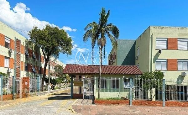 Apartamento à venda com 3 quartos, 81m², 1 vaga, Rua Coronel Massot no bairro Cristal em Porto Alegre