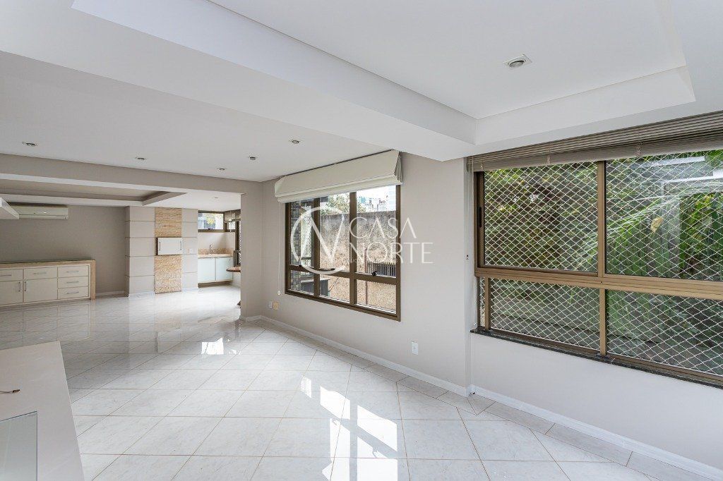 Apartamento à venda com 3 quartos, 141m², 1 suíte, 3 vagas, Rua Vitor Meireles no bairro Rio Branco em Porto Alegre