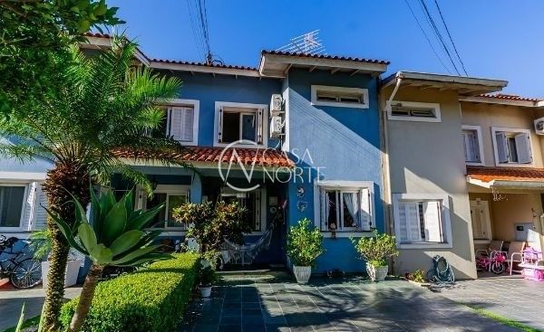 Casa de Condomínio à venda com 3 quartos, 148m², 1 suíte, 2 vagas, Estrada João Salomoni no bairro Vila Nova em Porto Alegre