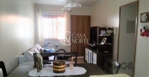 Casa de Condomínio à venda com 3 quartos, 95m², 1 vaga, Rua Humberto de Campos no bairro Partenon em Porto Alegre