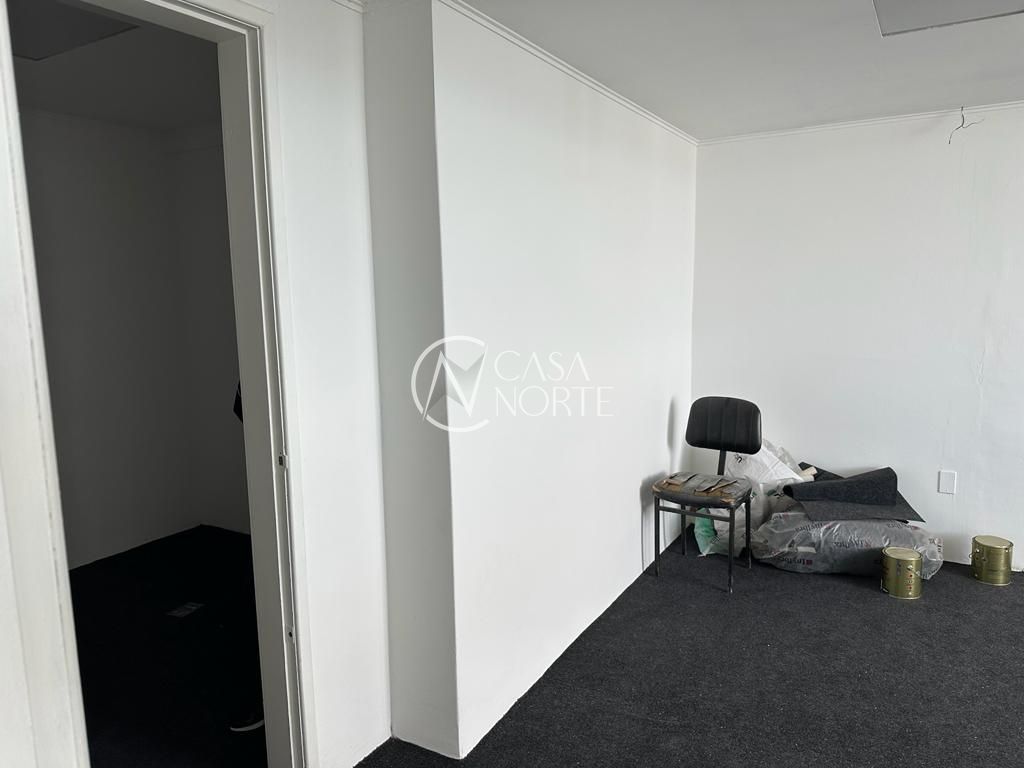 Sala Comercial à venda com 2 quartos, 51m², Praça Osvaldo Cruz no bairro Centro Histórico em Porto Alegre