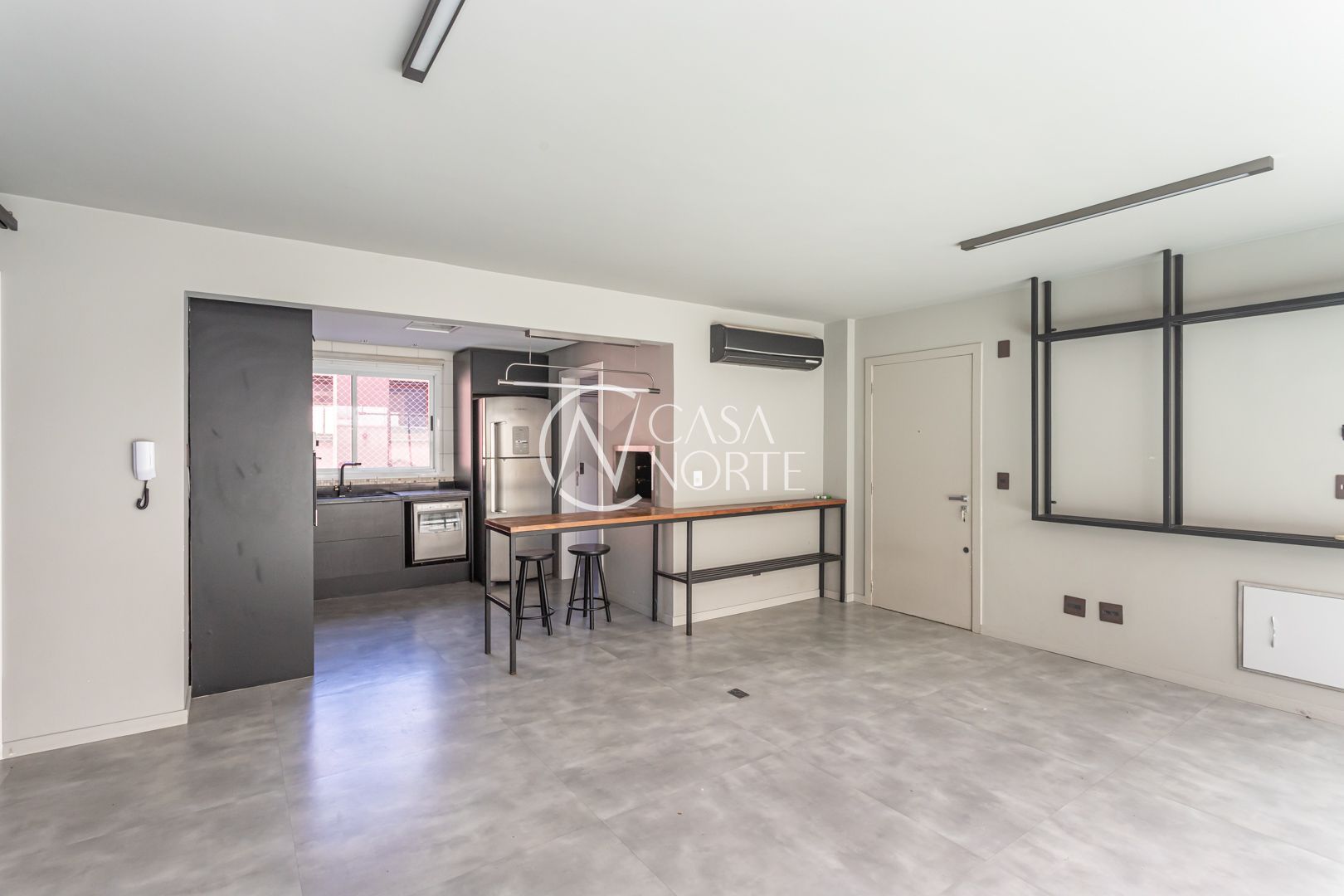 Apartamento à venda com 3 quartos, 100m², 1 suíte, 2 vagas, Rua Desembargador Alves Nogueira no bairro Petrópolis em Porto Alegre