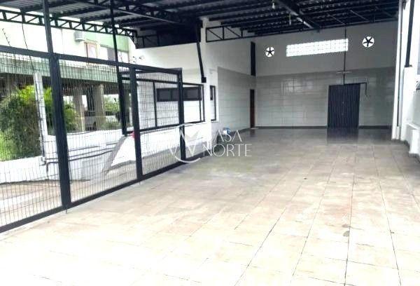 Casa Comercial à venda com 6 quartos, 550m², 6 vagas, Avenida Saturnino de Brito no bairro Vila Jardim em Porto Alegre