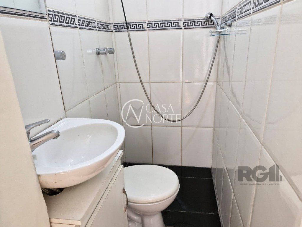 Apartamento à venda com 3 quartos, 84m², 1 suíte, 1 vaga, Avenida Ipiranga no bairro Petrópolis em Porto Alegre