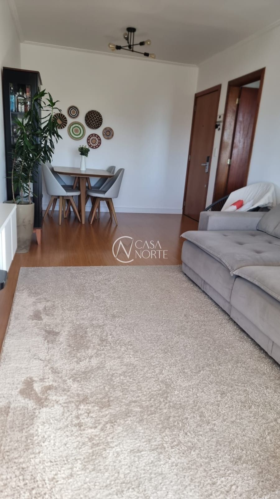 Apartamento à venda com 2 quartos, 69m², 2 vagas, Delfino Riet no bairro Santo Antônio em Porto Alegre