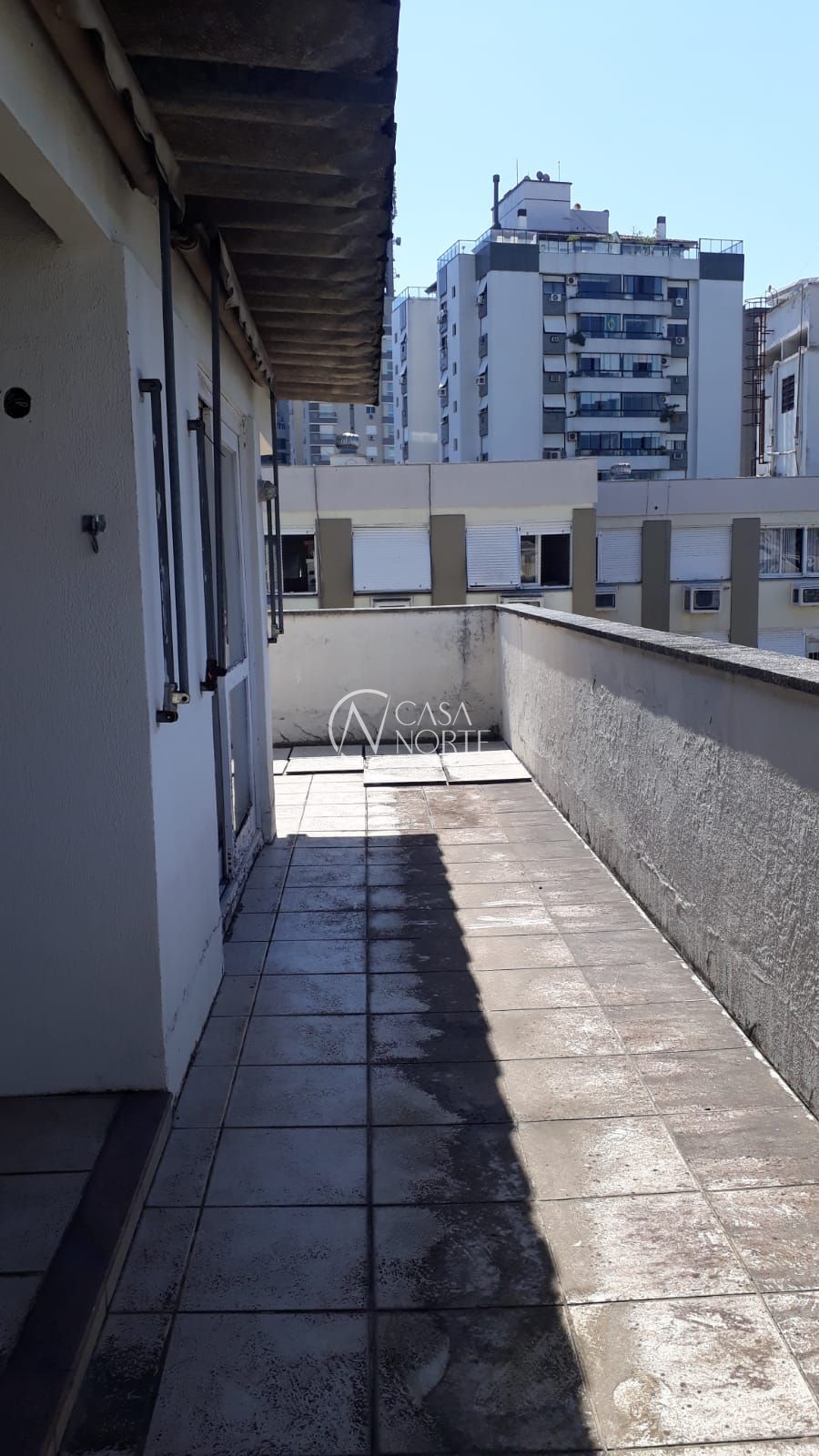 Cobertura à venda com 2 quartos, 95m², 1 suíte, 1 vaga, Avenida Lavras no bairro Petrópolis em Porto Alegre