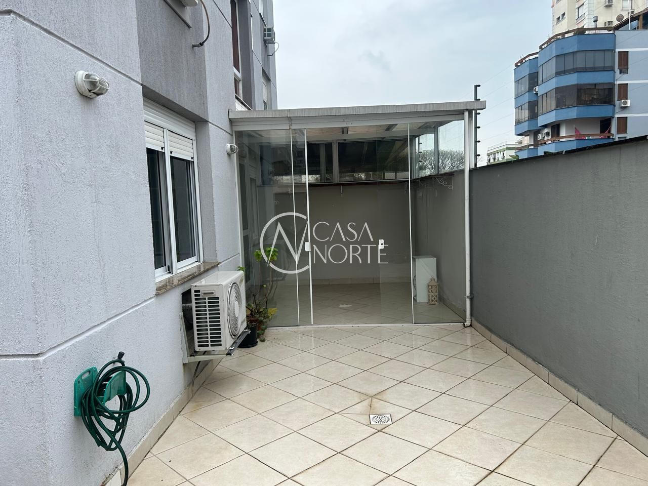 Apartamento à venda com 2 quartos, 108m², 1 suíte, 2 vagas, Rua Amaragi no bairro Cristo Redentor em Porto Alegre