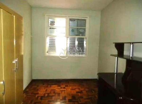 Apartamento à venda com 3 quartos, 75m², Rua Eurico Lara no bairro Medianeira em Porto Alegre