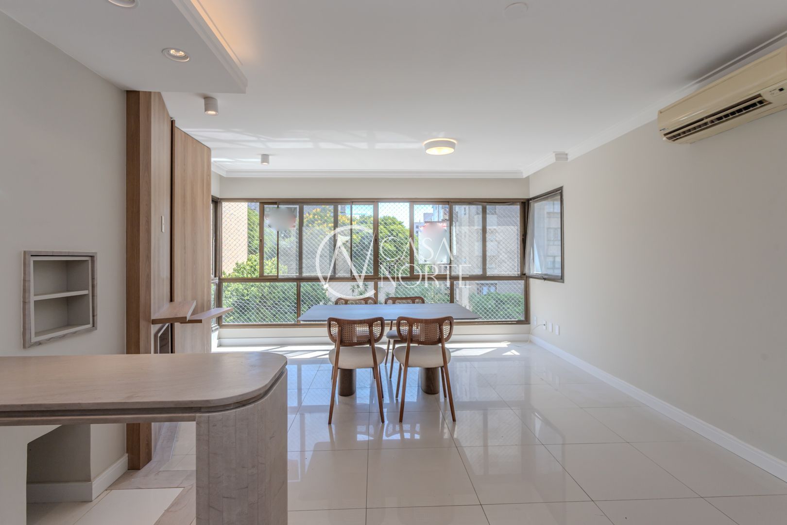 Apartamento à venda com 2 quartos, 82m², 2 suítes, 2 vagas, Rua Artur Rocha no bairro Mont Serrat em Porto Alegre