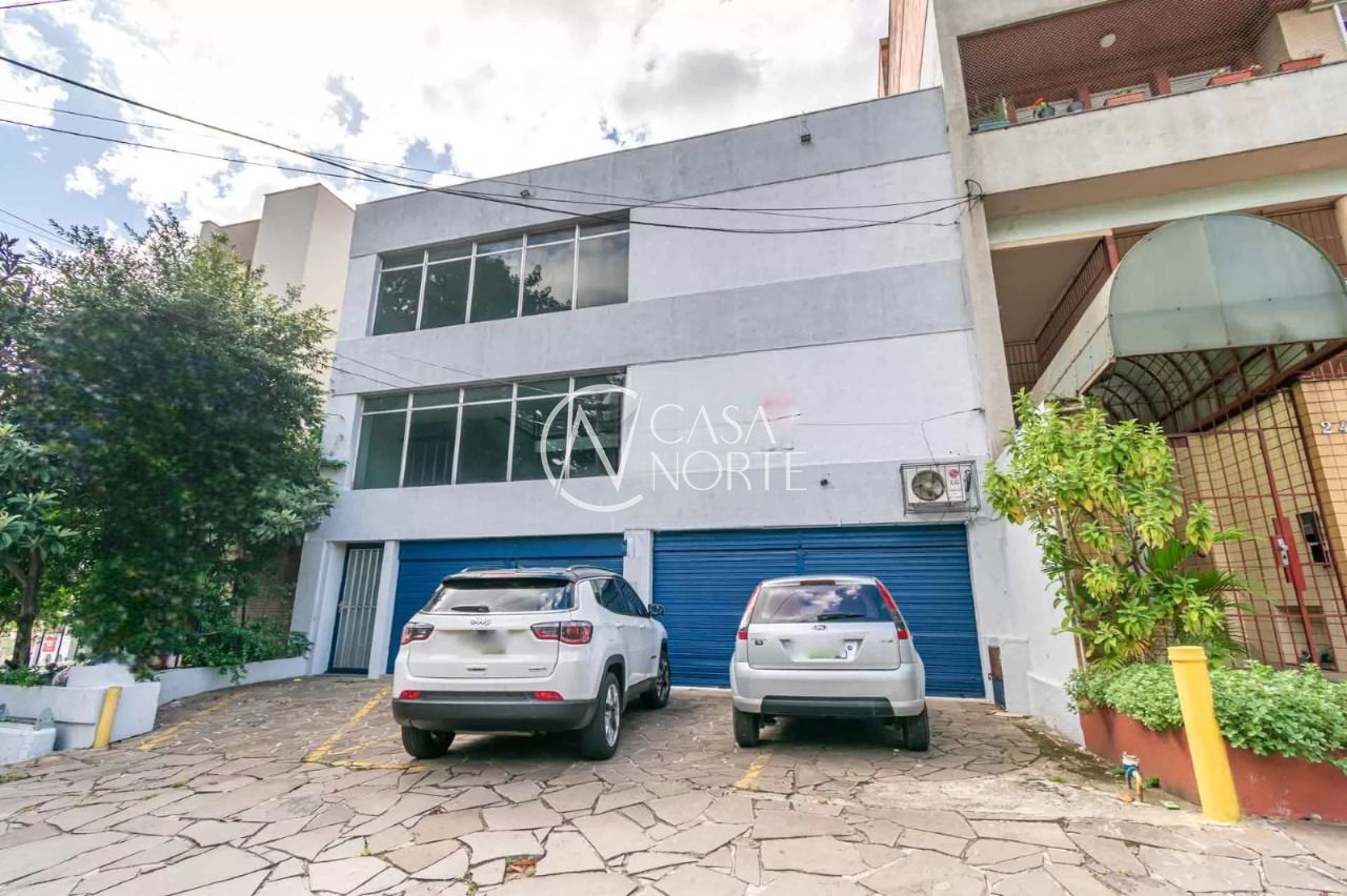 Prédio Comercial à venda com 16 quartos, 850m², 5 vagas, Avenida Plínio Brasil Milano no bairro Higienópolis em Porto Alegre